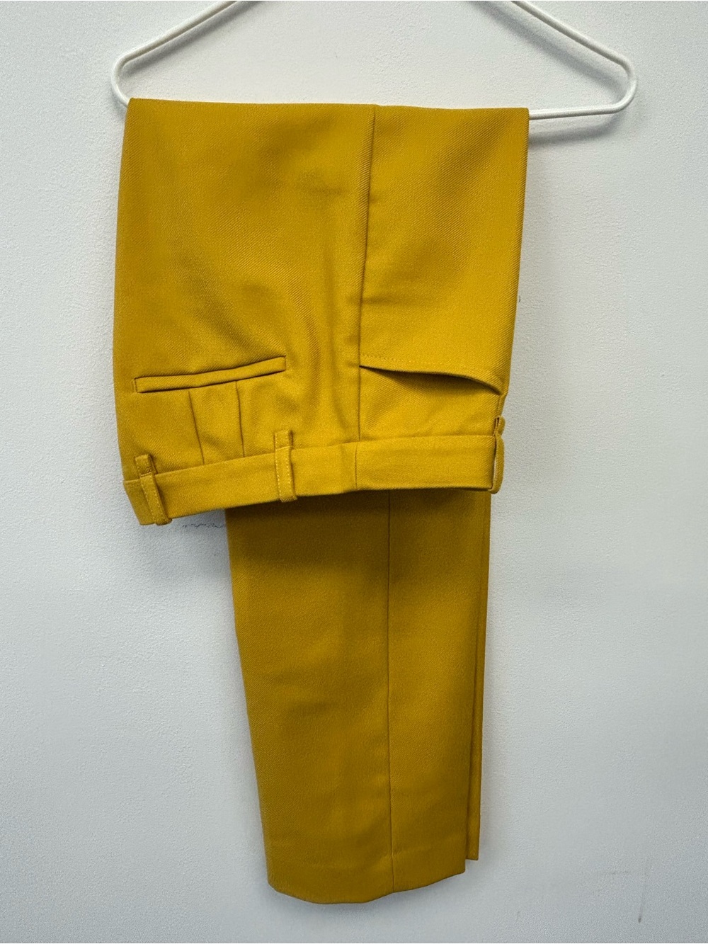 Banana Republic Women's Tailored Pants in Mustard Yellow